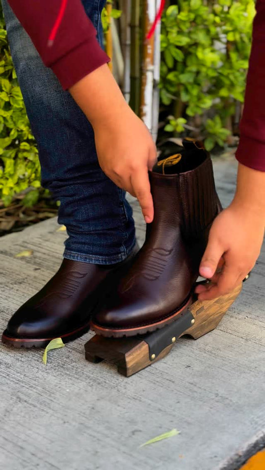 Handmade Italian Cowhide Embroidered Boots