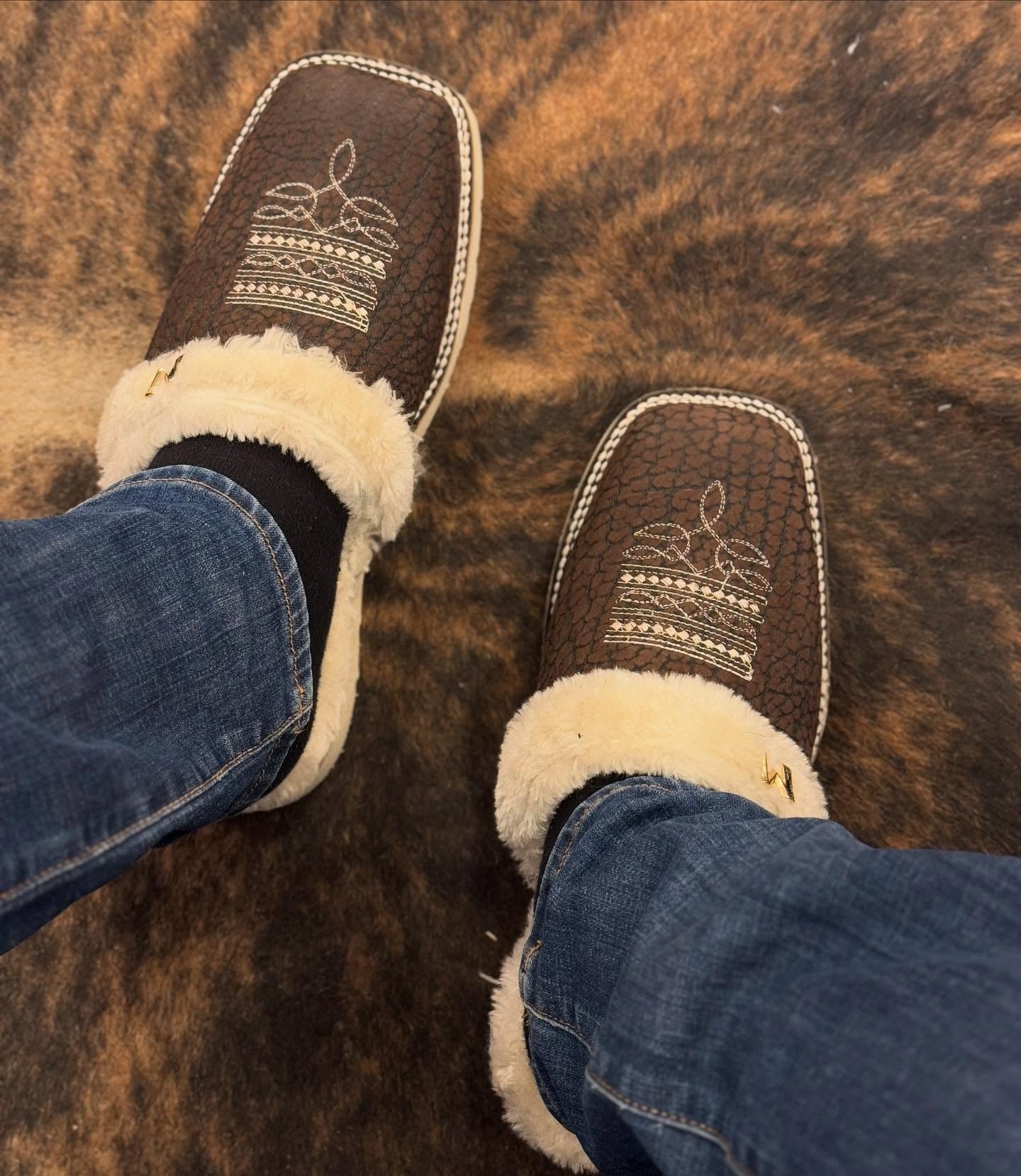 Hand-embroidered Vintage Shoes