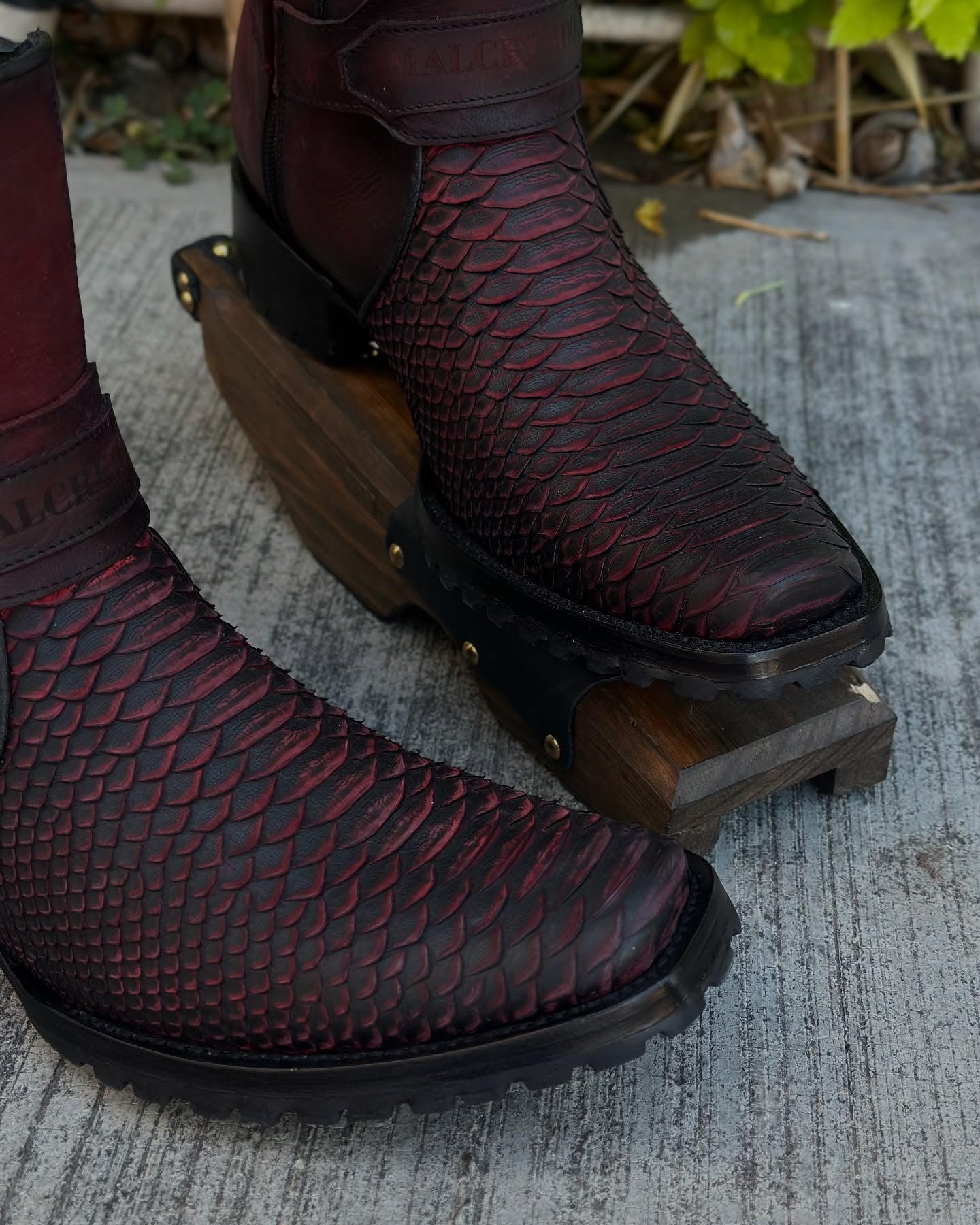 Pure Handmade Bulldog Boots