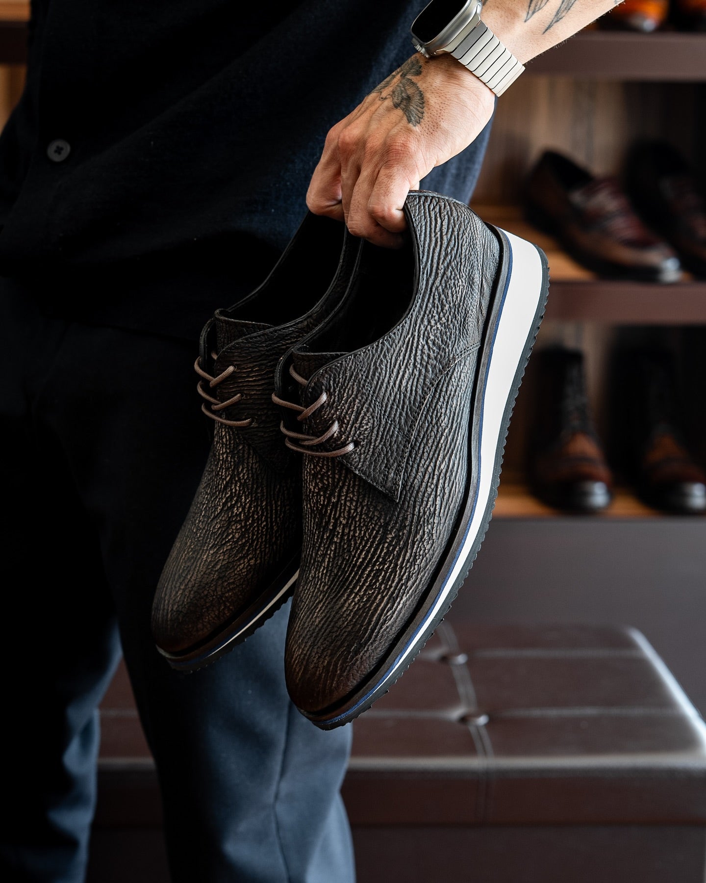 BROWN SHARK ANTONI SNEAKER