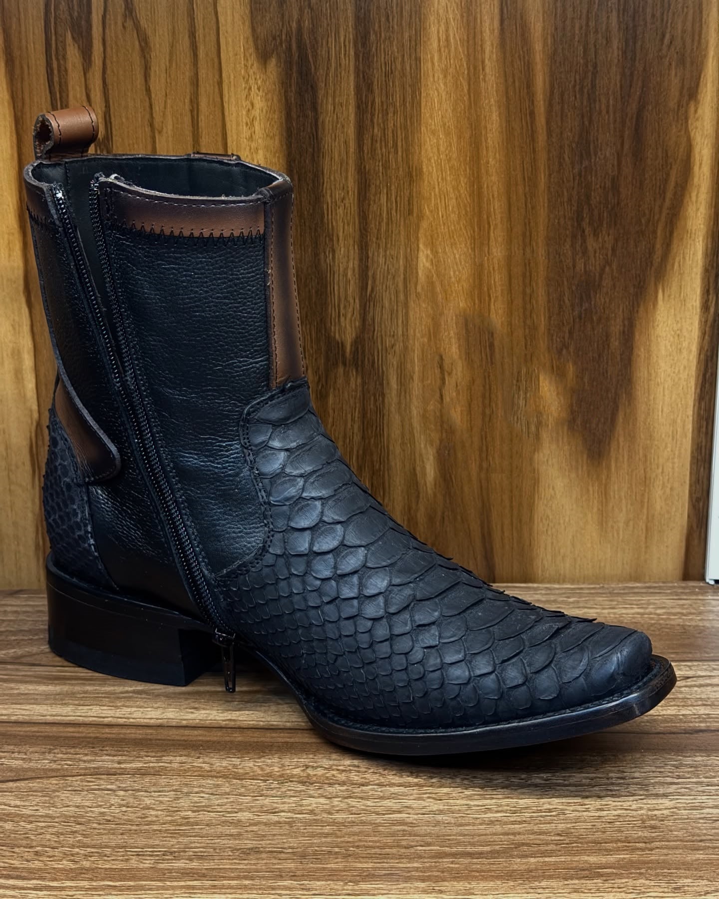 Handmade Crocodile Vintage Boots