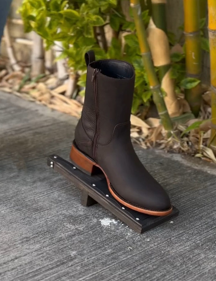 Original Design Cowhide Cowboy Boots