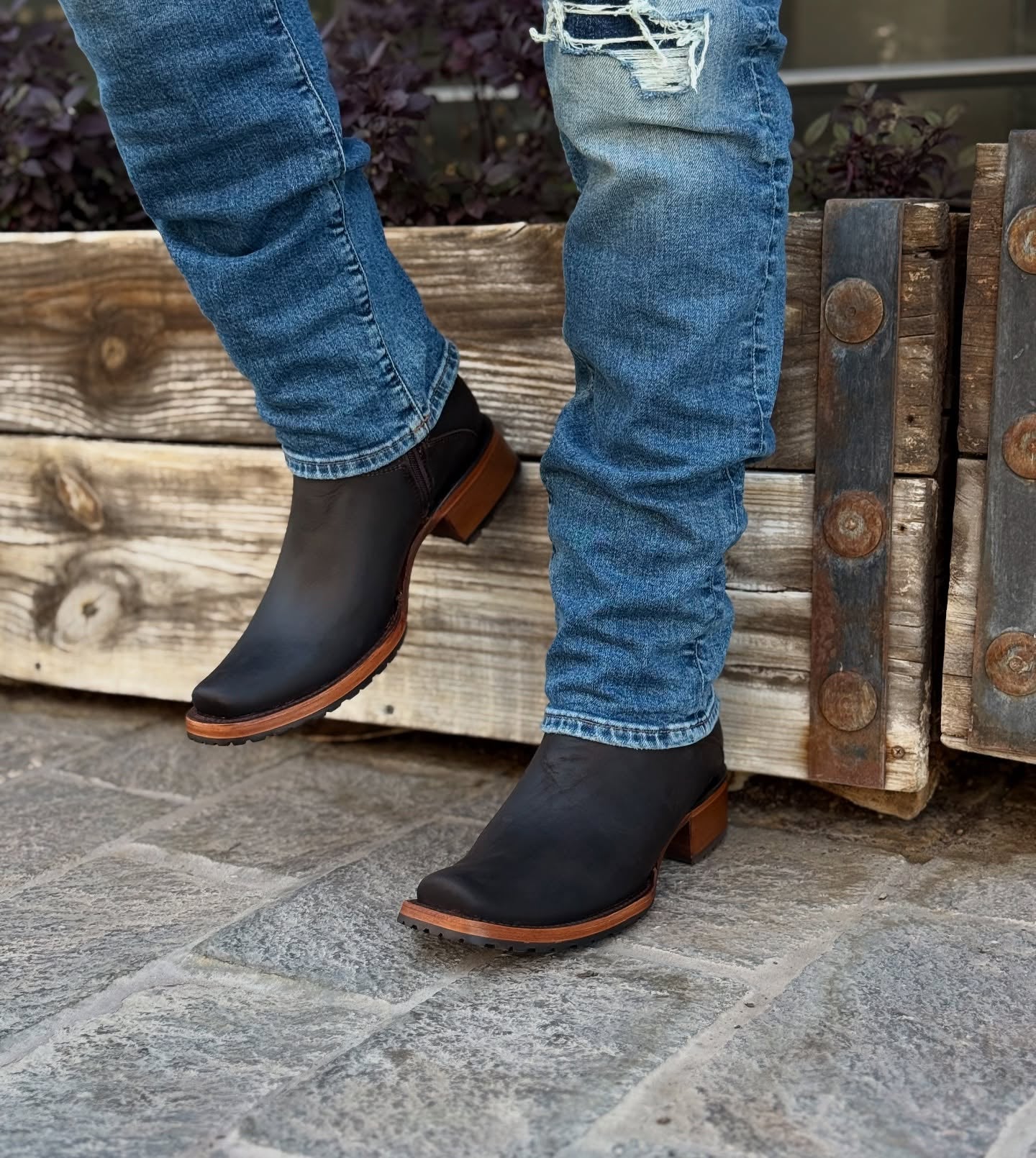 Vintage Texted Knight Boots