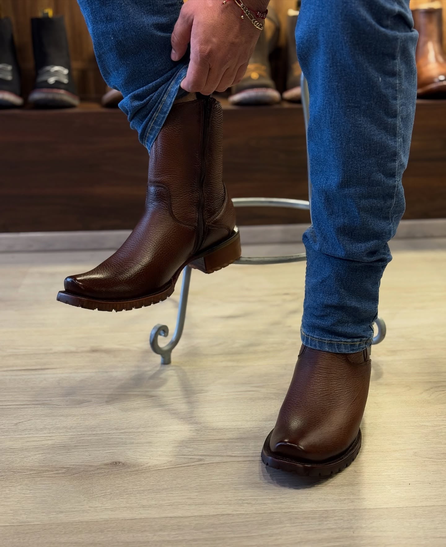 Vintage Textured Men's Leather Boots