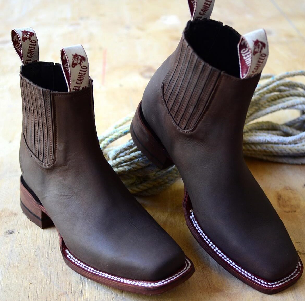 New Trend Vintage Cowboy Boots