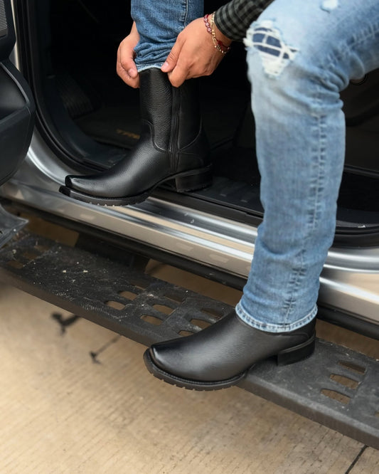 Original Design Cowhide Cowboy Boots