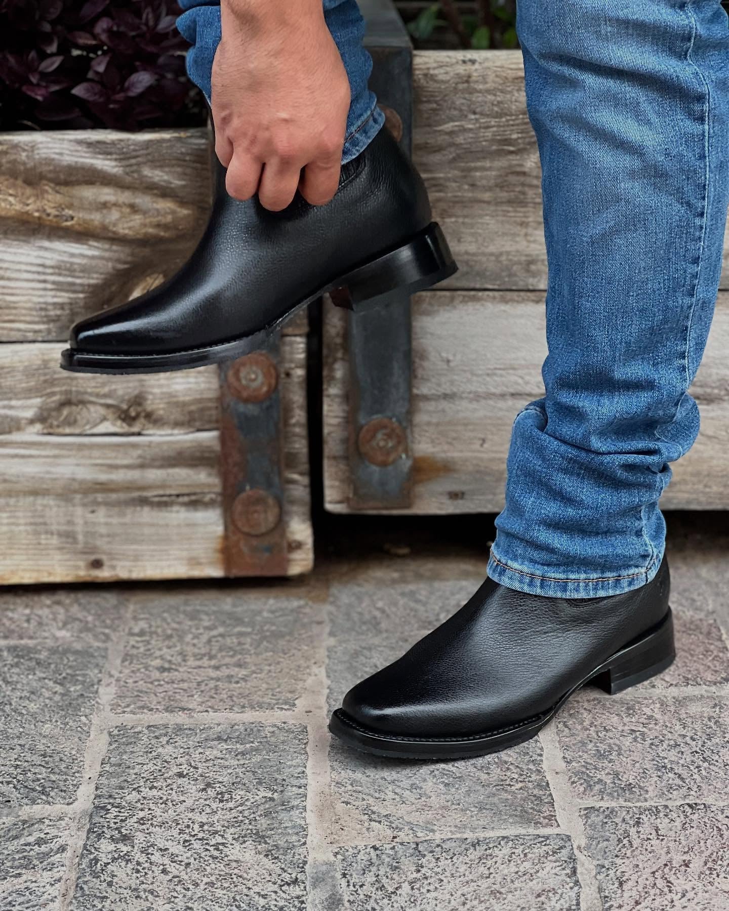 New Handmade Cowhide Boots