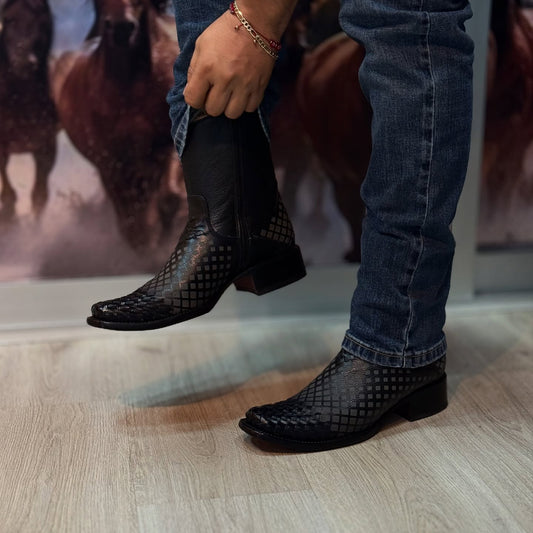 Handcrafted Western Cowboy Boots