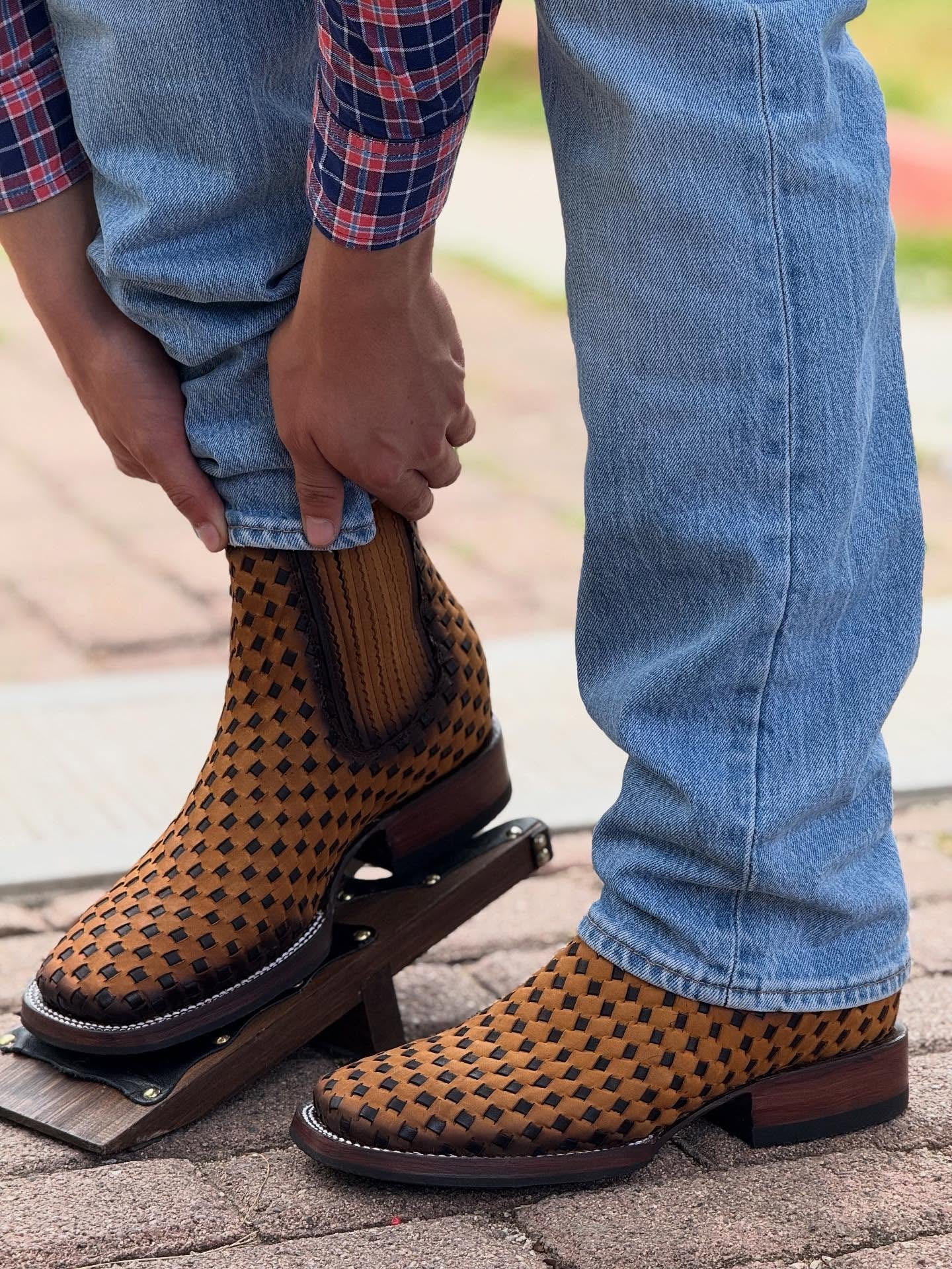 Handcrafted Western Cowboy Boots