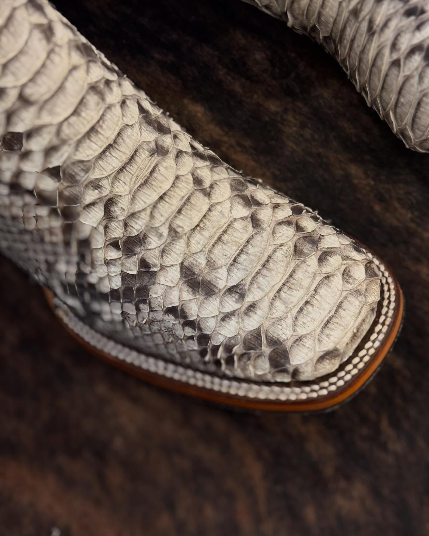 Handmade Crocodile Leather Vintage Boots