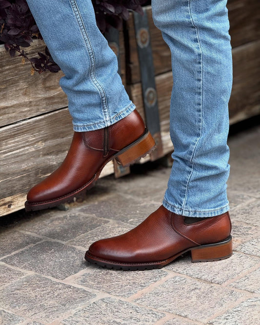 Bulldog Tobacco Boots