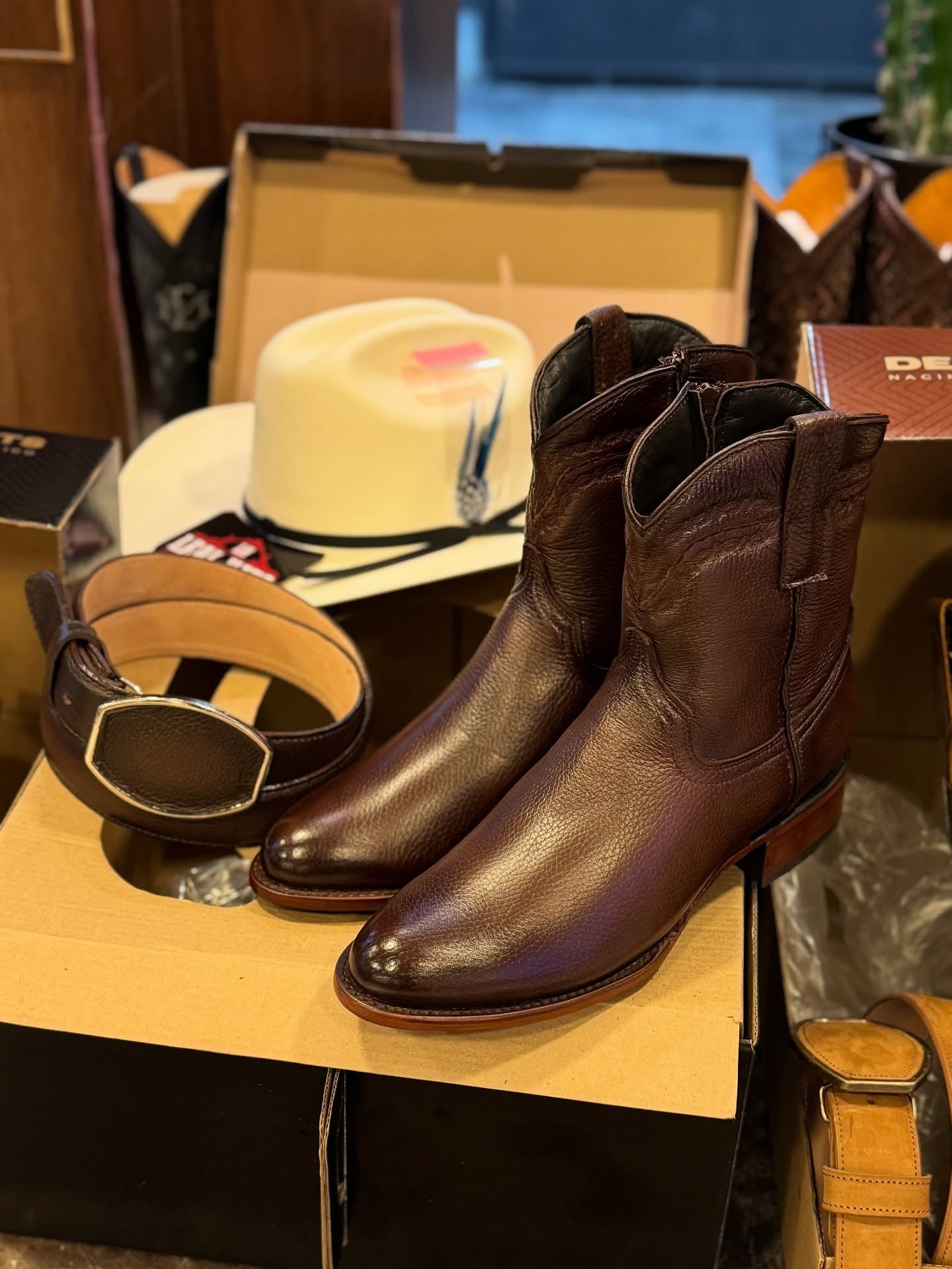 Vintage Handmade Solid Color Leather Boots