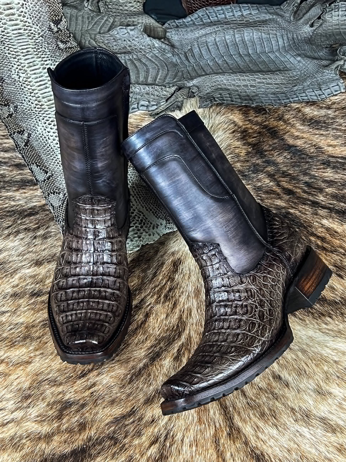 CHRISTIAN GREY COCODILE BOOTS(TRACK)DUBAI
