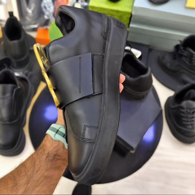 Men's Black Classic Casual Sneakers