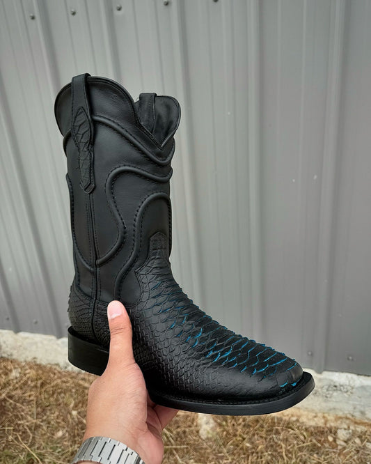 Alaskan Python Totem Boots